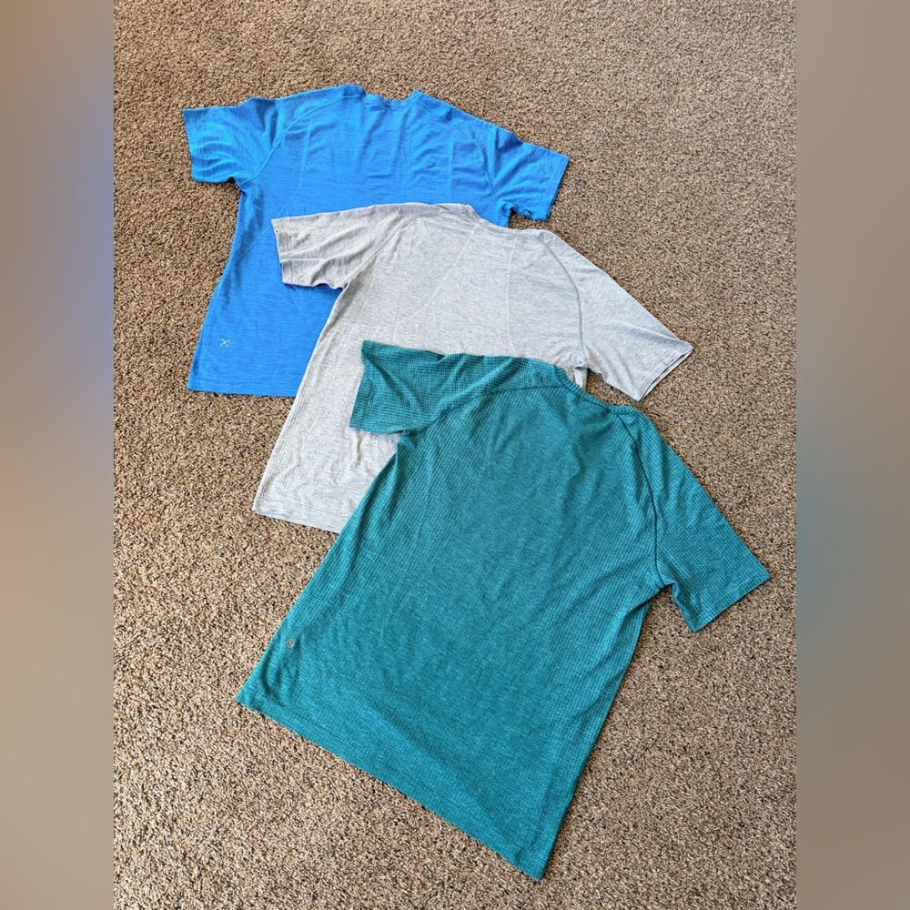 lululemon athletica Short Sleeve Tees